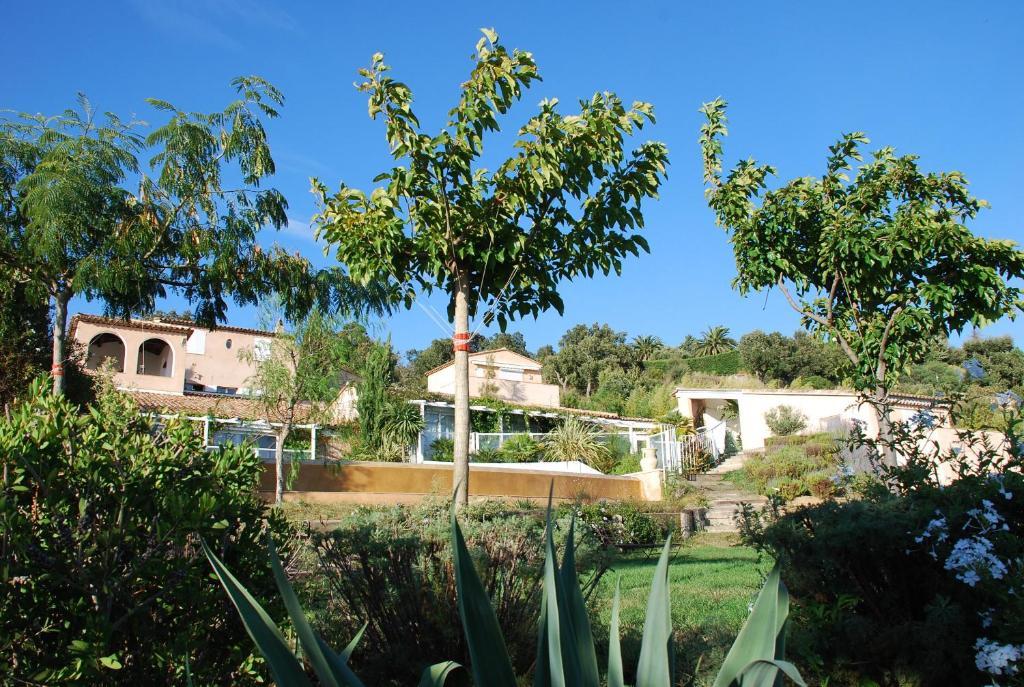 Aloasis Bed & Breakfast Grimaud Exterior foto